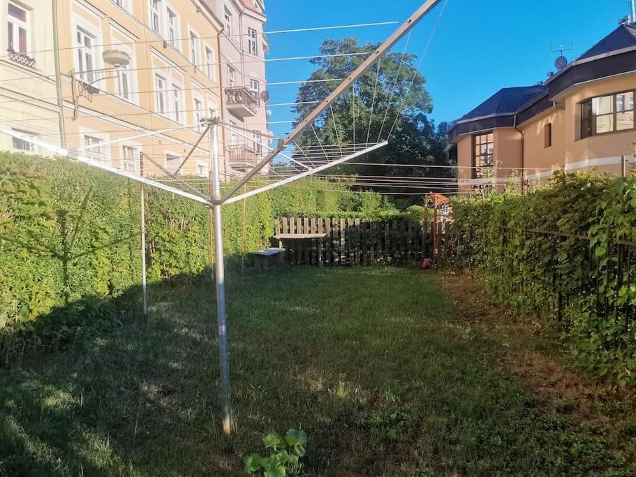 Apartament Ubytovani Ester - Utulny Byt V Lazenskem Centru Karlovych Varu Se Zahradkou Karlowe Wary Zewnętrze zdjęcie