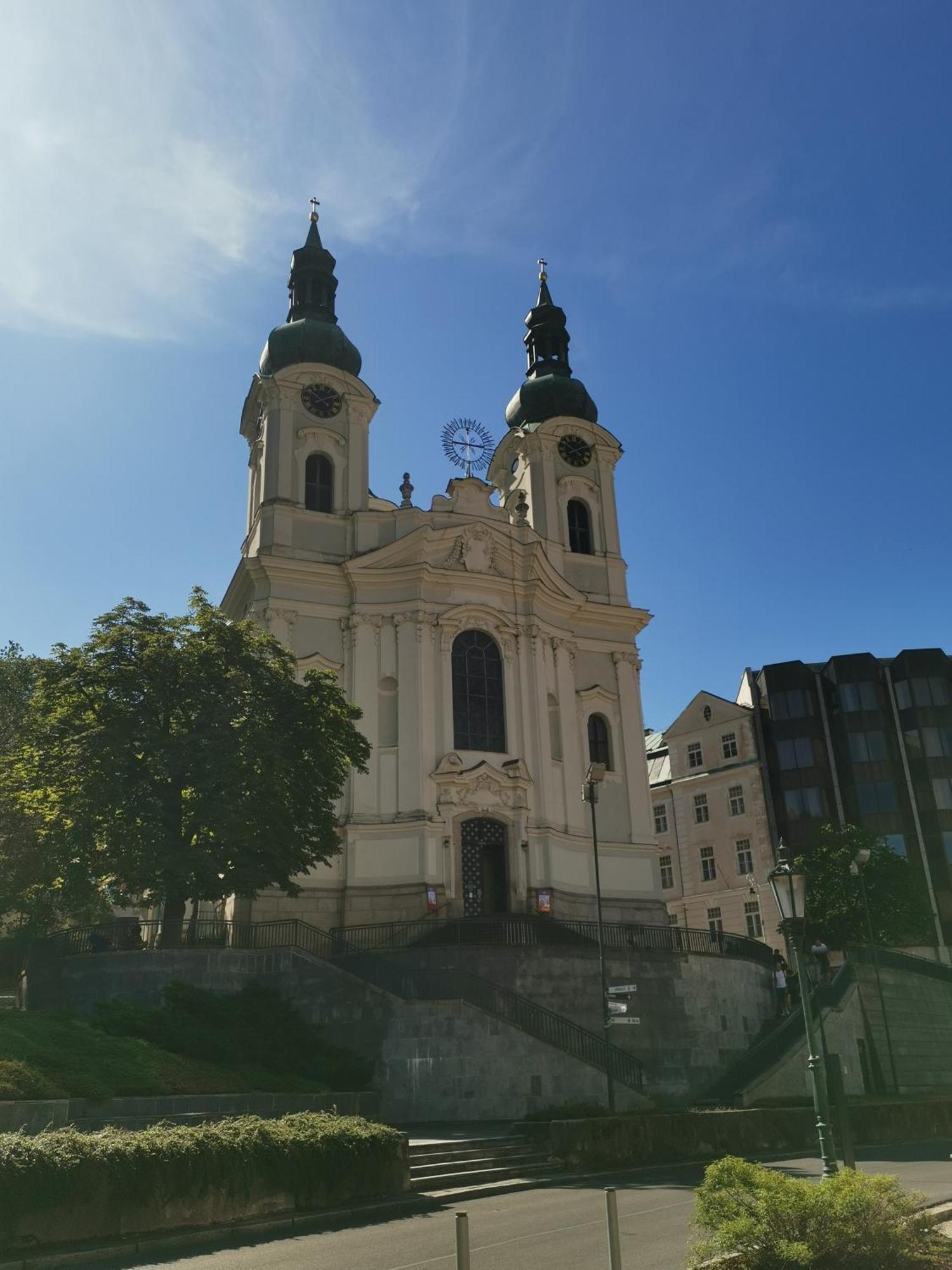 Apartament Ubytovani Ester - Utulny Byt V Lazenskem Centru Karlovych Varu Se Zahradkou Karlowe Wary Zewnętrze zdjęcie